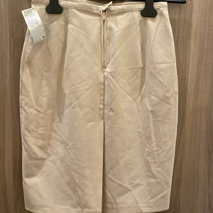 United Colors of Benetton cream colored skirt